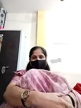 priyancyfun online show from November 27, 2025, 4:13 am