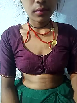 Snapshot of Amaya_Bajwa chatting on March 19, 2025, 10:20 pm Amaya Bajwa online show from March 19, 2025, 10:20 pm