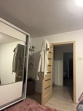 Snapshot of NNNoire chatting on October 31, 2025, 12:24 pm NNNoire online show from October 31, 2025, 12:24 pm