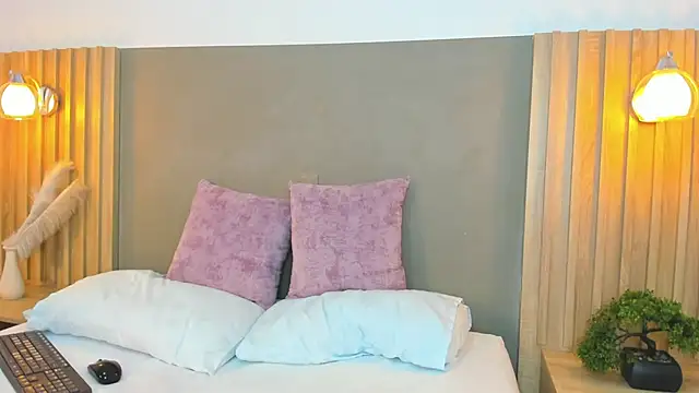 Snapshot of antonella_cutie_ chatting on March 12, 2025, 4:02 pm antonella cutie online show from March 12, 2025, 4:02 pm