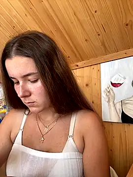 mewKate online show from September 10, 2025, 12:15 pm