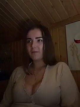 mewKate online show from November 11, 2025, 6:14 pm