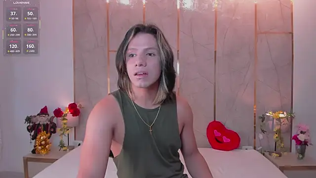 TylerBloom online show from January 7, 2026, 2:44 pm