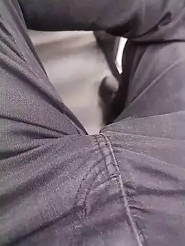 Snapshot of engineer_1980 chatting on March 23, 2026, 4:07 pm engineer 1980 online show from March 23, 2026, 4:07 pm