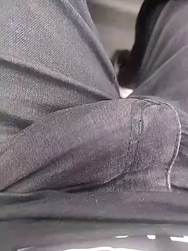 Snapshot of engineer_1980 chatting on March 20, 2026, 9:54 am engineer 1980 online show from March 20, 2026, 9:54 am