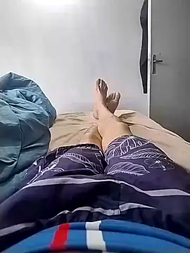 Snapshot of engineer_1980 chatting on March 30, 2026, 8:21 pm engineer 1980 online show from March 30, 2026, 8:21 pm