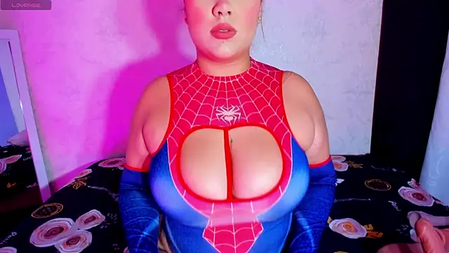 Snapshot of NAHIARA_LEE chatting on November 8, 2025, 12:20 pm NAHIARA LEE online show from November 8, 2025, 12:20 pm