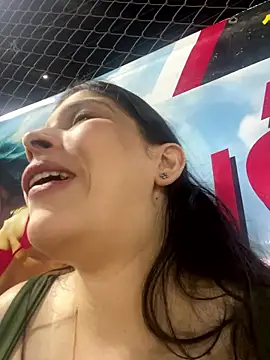 Snapshot of MilaRux chatting on October 30, 2025, 1:48 am MilaRux online show from October 30, 2025, 1:48 am