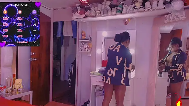 Aliana Ross online show from September 10, 2025, 8:24 am