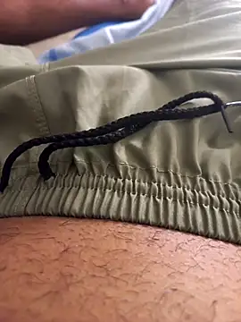 Elpeque x40 online show from April 19, 2026, 1:50 am