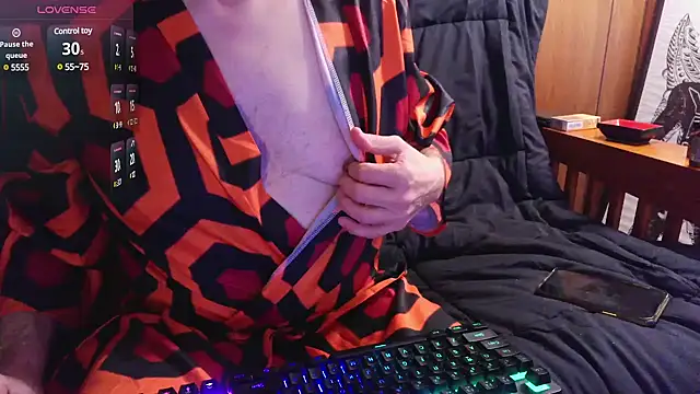 Snapshot of fractal74 chatting on January 19, 2025, 12:59 am fractal74 online show from January 19, 2025, 12:59 am