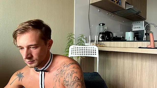 Snapshot of YourMarsLove chatting on January 26, 2025, 2:35 am YourMarsLove online show from January 26, 2025, 2:35 am