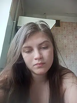 Lauren Amabel online show from April 7, 2026, 8:16 am