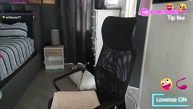 Snapshot of boeslaboes1 chatting on March 22, 2025, 9:45 am boeslaboes1 online show from March 22, 2025, 9:45 am