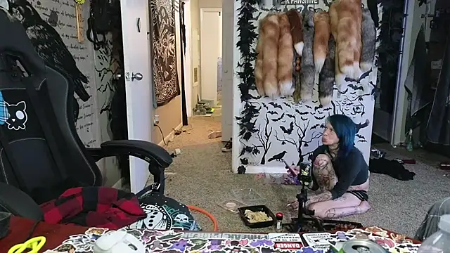 trashbrat online show from November 14, 2025, 6:28 am