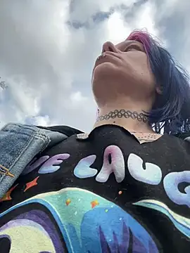 trashbrat online show from March 28, 2026, 11:17 pm