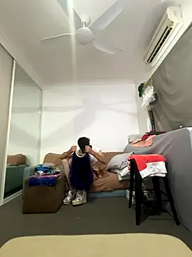 Snapshot of sissy_xdresser chatting on October 27, 2025, 1:17 am sissy xdresser online show from October 27, 2025, 1:17 am