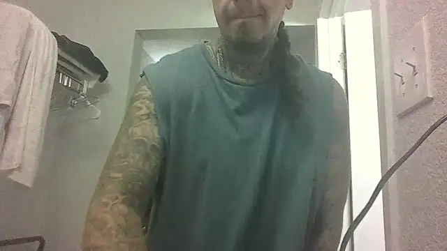 justthetip4209 online show from September 27, 2025, 6:14 pm