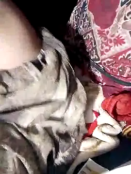 Viralcouple025 online show from March 8, 2025, 6:47 pm