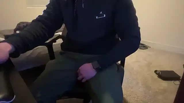 Snapshot of zadddy781 chatting on December 15, 2025, 2:06 am zadddy781 online show from December 15, 2025, 2:06 am