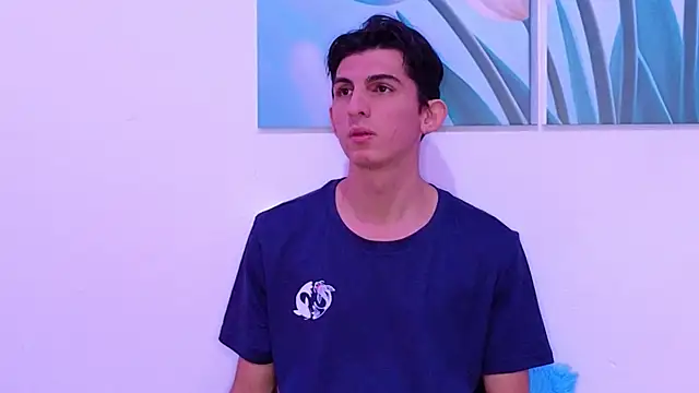 Ana and Leo online show from February 7, 2026, 1:52 pm