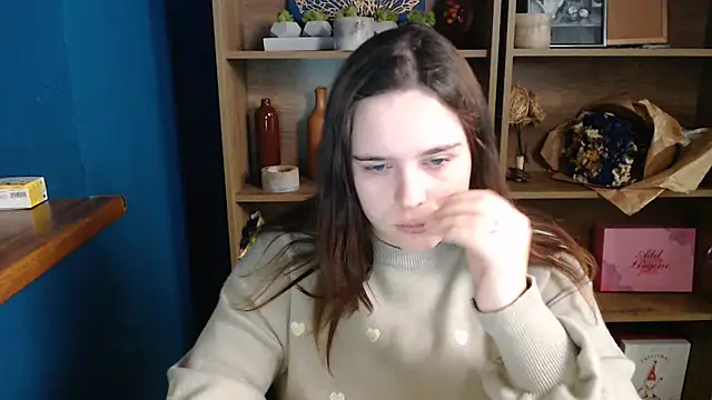 mini girly online show from October 24, 2025, 4:22 am