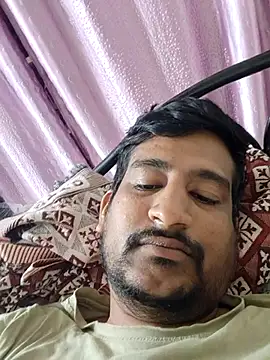 Snapshot of honeyrose765 chatting on November 28, 2025, 8:42 pm honeyrose765 online show from November 28, 2025, 8:42 pm