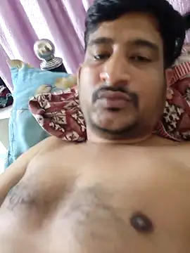 Snapshot of honeyrose765 chatting on December 4, 2025, 6:51 pm honeyrose765 online show from December 4, 2025, 6:51 pm