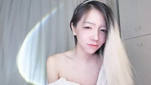 Ciri-CC online show from March 4, 2025, 6:50 pm