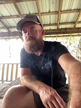 32XRedBeard online show from November 23, 2025, 5:23 pm