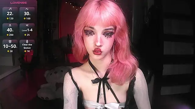 Snapshot of Ink__pleasure chatting on October 26, 2025, 12:44 am Ink pleasure online show from October 26, 2025, 12:44 am