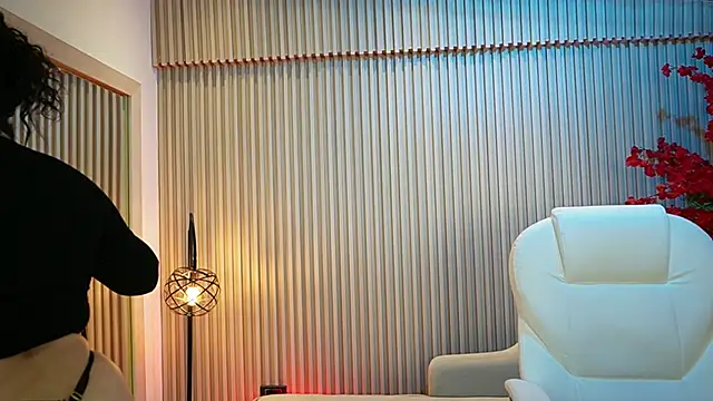 Snapshot of Emma_Walkerr_ chatting on September 24, 2025, 7:09 pm Emma Walkerr online show from September 24, 2025, 7:09 pm