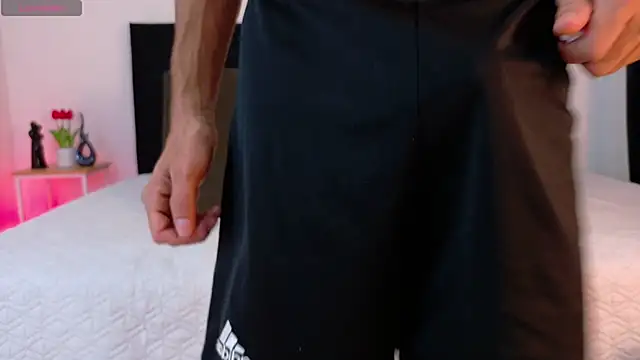 cristal antoni online show from March 7, 2026, 7:59 am