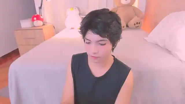 AllanYong18 online show from February 17, 2026, 8:00 am