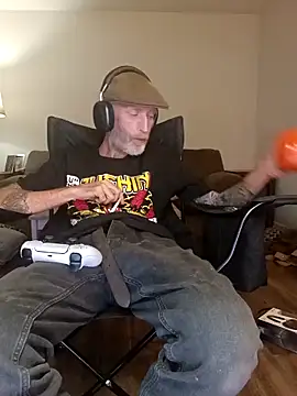 filthymind619 online show from December 5, 2025, 3:27 am