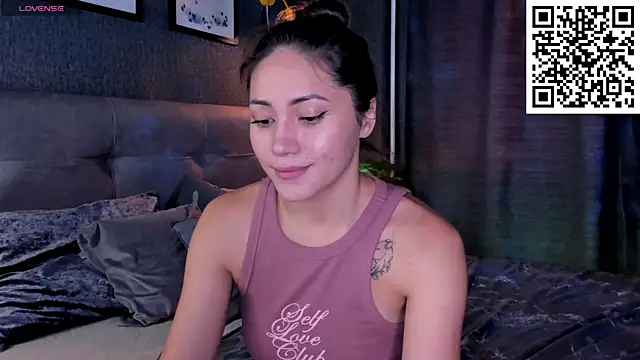 Snapshot of Bellalovesss chatting on September 19, 2025, 6:50 am Bellalovesss online show from September 19, 2025, 6:50 am