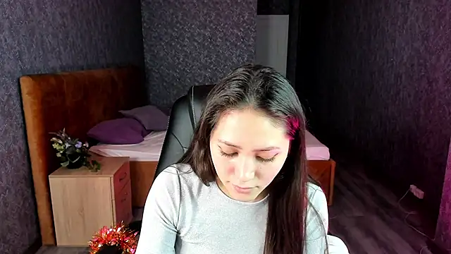 Snapshot of Bellalovesss chatting on January 14, 2025, 2:43 pm Bellalovesss online show from January 14, 2025, 2:43 pm