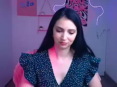 Snapshot of Amalia_amor chatting on November 11, 2025, 12:44 pm Amalia amor online show from November 11, 2025, 12:44 pm