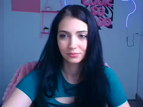 Snapshot of Amalia_amor chatting on November 4, 2025, 12:20 pm Amalia amor online show from November 4, 2025, 12:20 pm