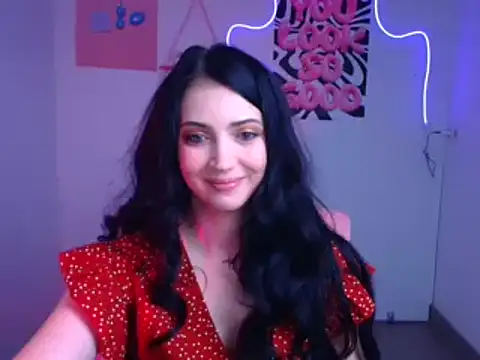 Snapshot of Amalia_amor chatting on November 25, 2025, 12:38 pm Amalia amor online show from November 25, 2025, 12:38 pm