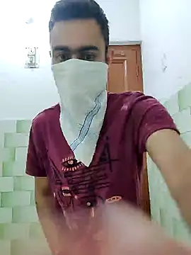 Snapshot of TOPMOON001 chatting on March 3, 2025, 7:49 pm TOPMOON001 online show from March 3, 2025, 7:49 pm