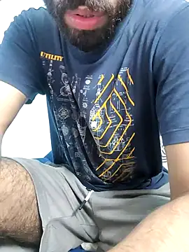 Snapshot of TOPMOON001 chatting on September 30, 2025, 9:37 am TOPMOON001 online show from September 30, 2025, 9:37 am