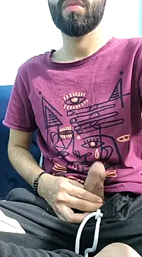 Snapshot of TOPMOON001 chatting on March 12, 2025, 11:32 am TOPMOON001 online show from March 12, 2025, 11:32 am