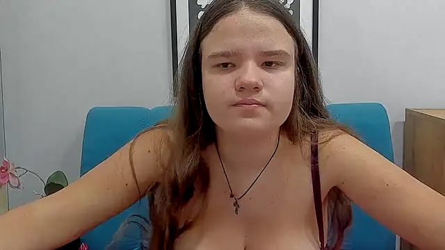 Snapshot of AdeleCruz chatting on February 4, 2026, 1:06 pm AdeleCruz online show from February 4, 2026, 1:06 pm