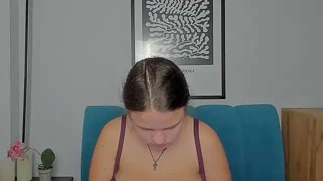 Snapshot of AdeleCruz chatting on January 11, 2026, 10:11 am AdeleCruz online show from January 11, 2026, 10:11 am