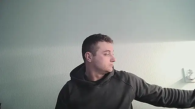 viamen online show from February 28, 2026, 2:17 pm