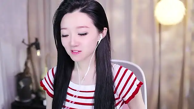 Zoe-99 online show from January 19, 2026, 1:15 pm