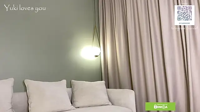 Snapshot of PurpleAsians chatting on October 25, 2025, 4:18 pm PurpleAsians online show from October 25, 2025, 4:18 pm