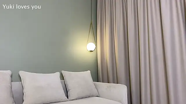 Snapshot of PurpleAsians chatting on December 14, 2025, 5:51 pm PurpleAsians online show from December 14, 2025, 5:51 pm