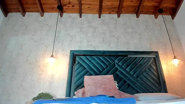 Snapshot of Marttina_Ruiz chatting on February 28, 2025, 7:46 pm Marttina Ruiz online show from February 28, 2025, 7:46 pm